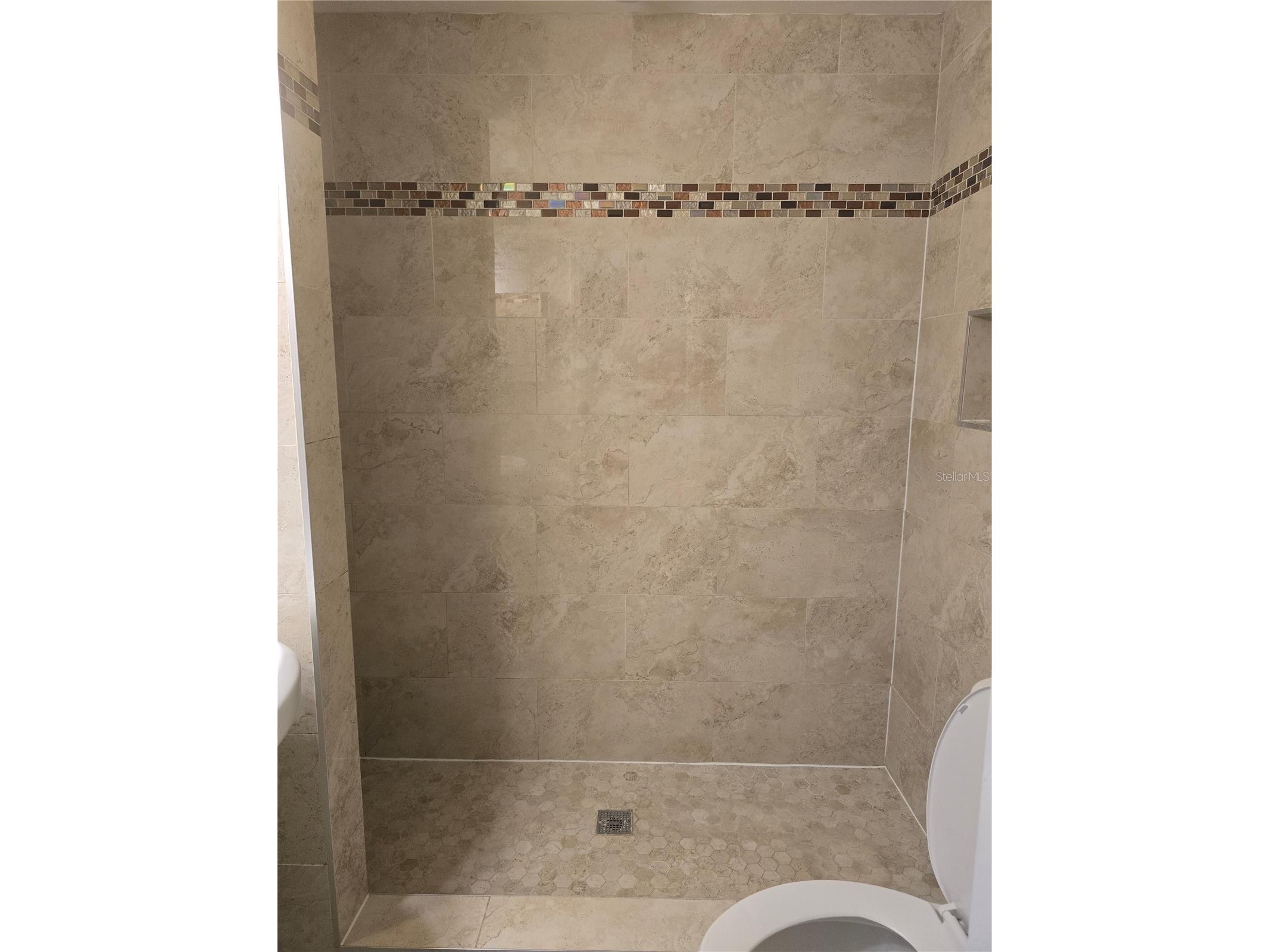 8713 Liberty Place Tampa FL 33615 TB8519670 image19