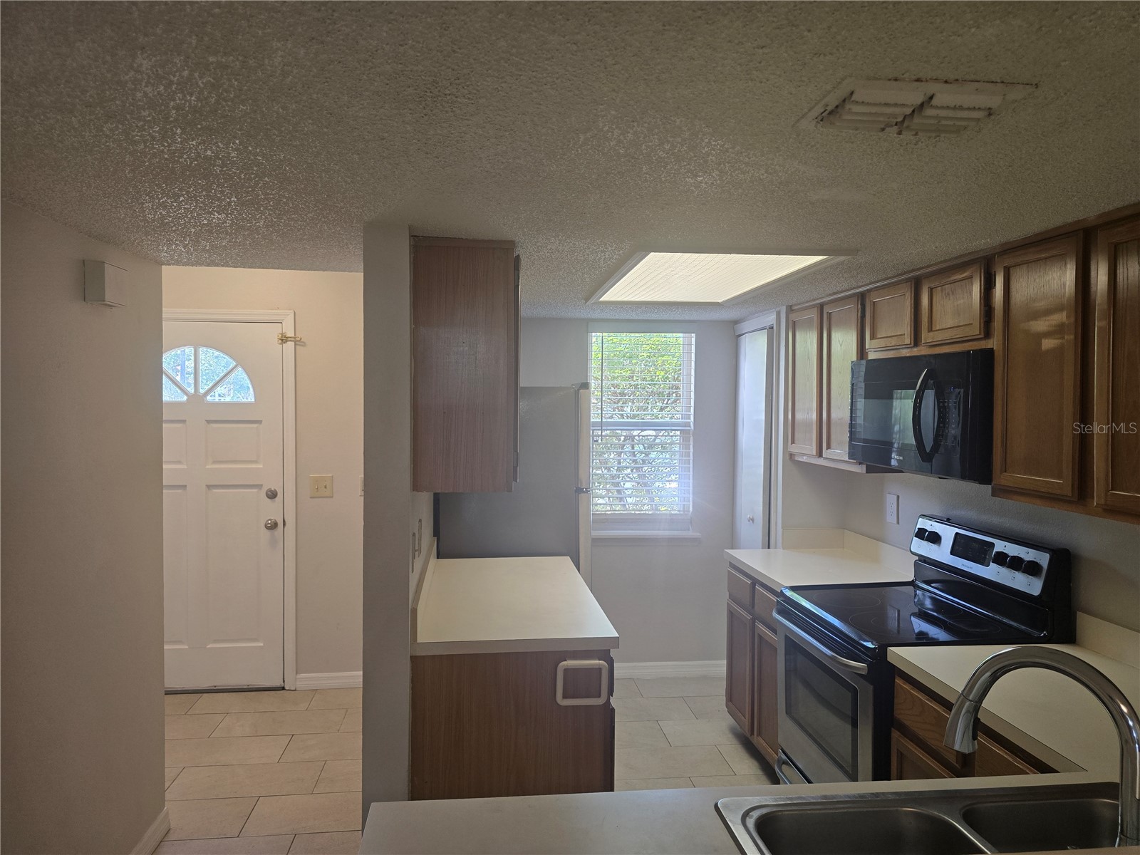 8713 Liberty Place Tampa FL 33615 TB8519670 image5