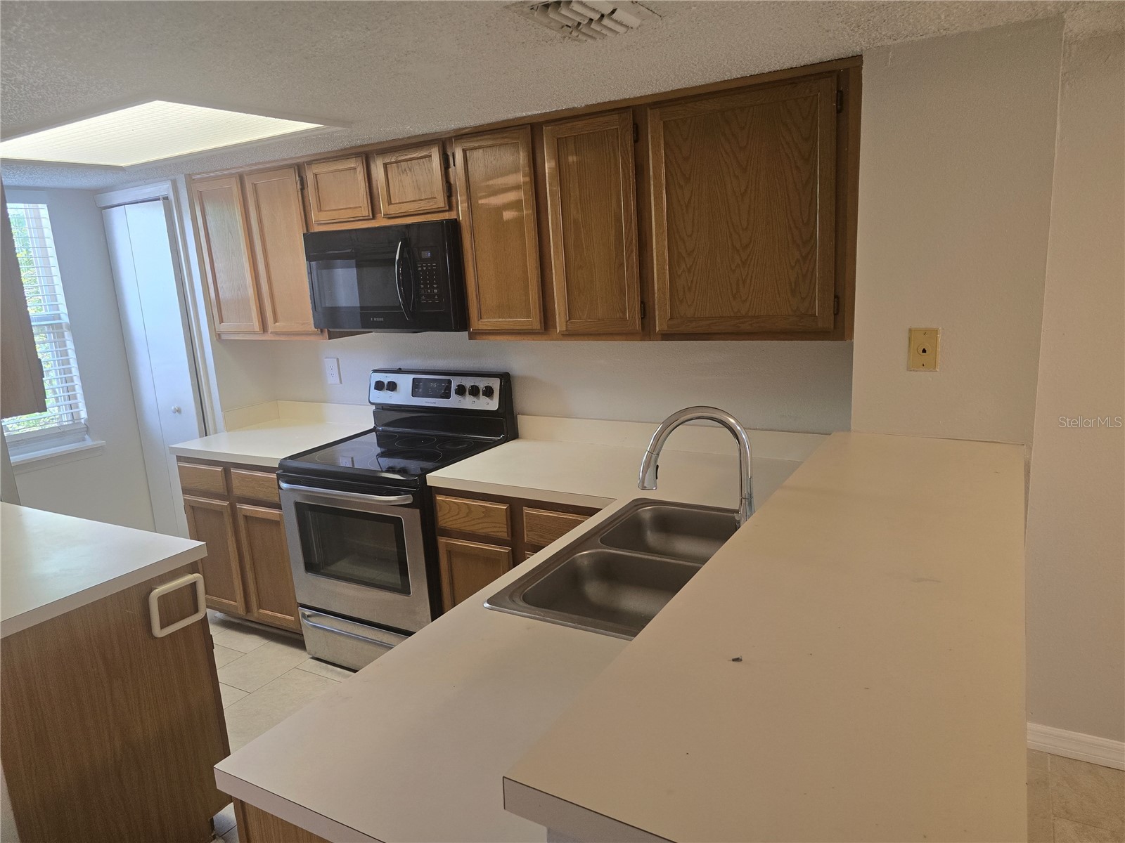 8713 Liberty Place Tampa FL 33615 TB8519670 image6