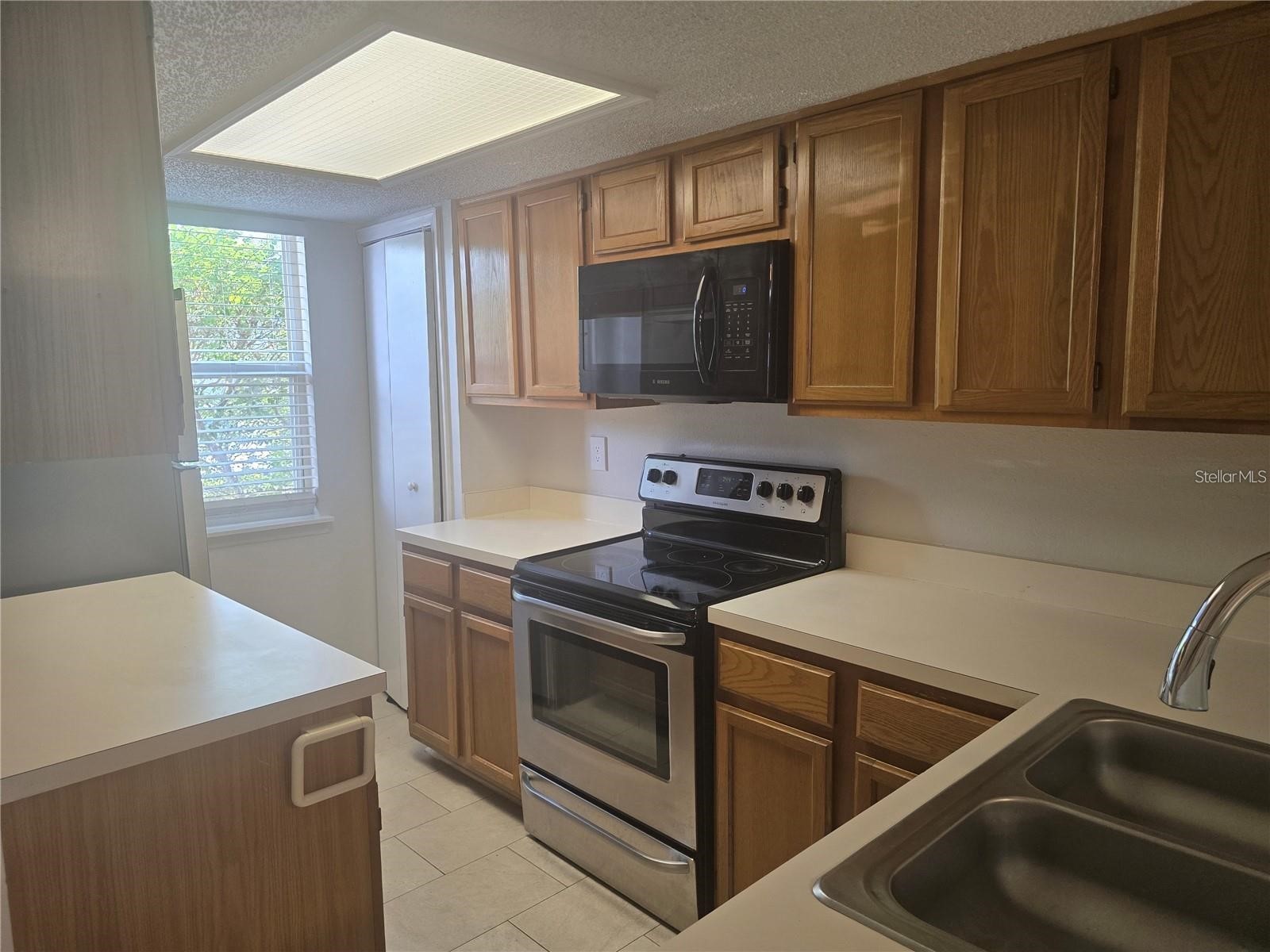 8713 Liberty Place Tampa FL 33615 TB8527918 image2