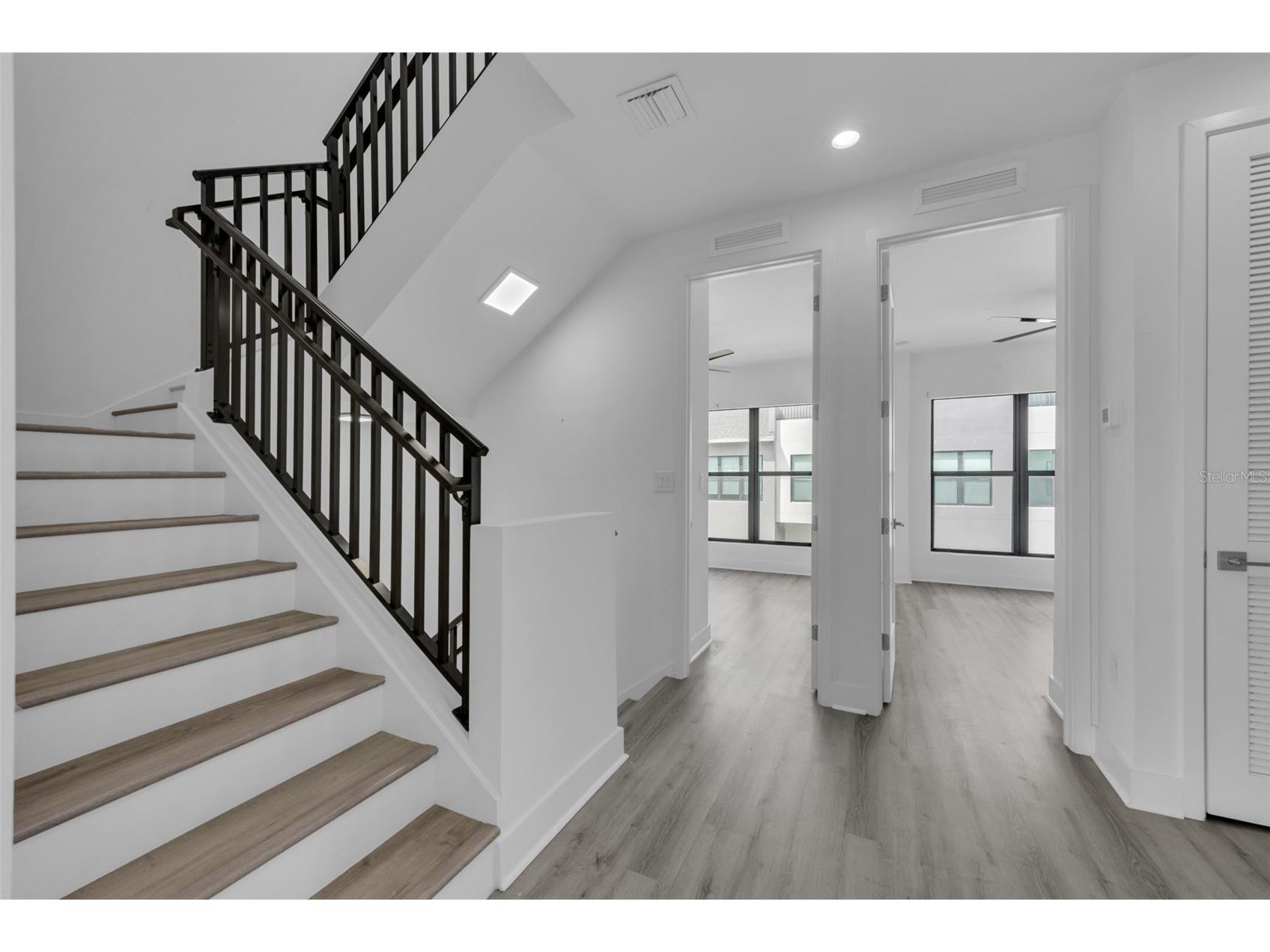 8713 Palm Ranches Place Tampa FL 33614 TB8474215 image18