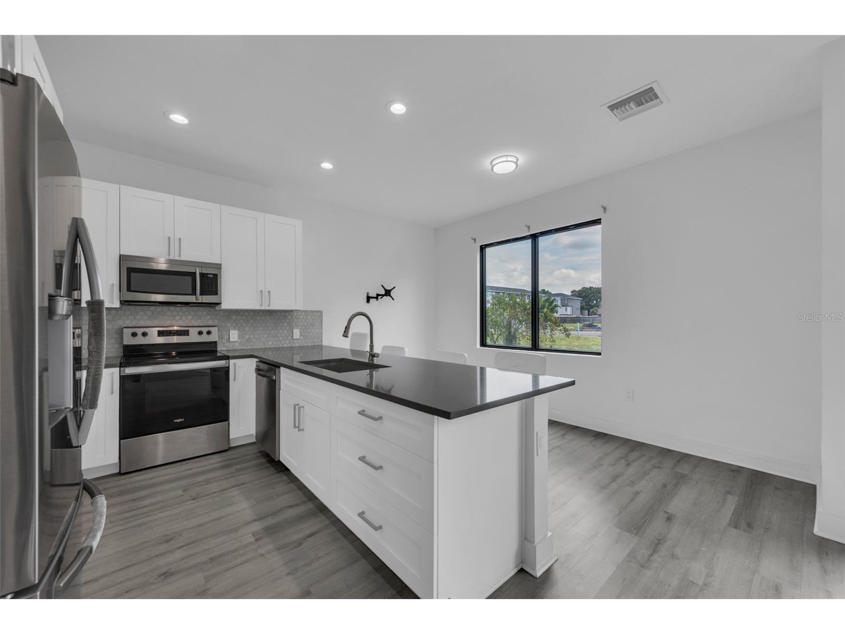 8713 Palm Ranches Place Tampa FL 33614 TB8474215 image9