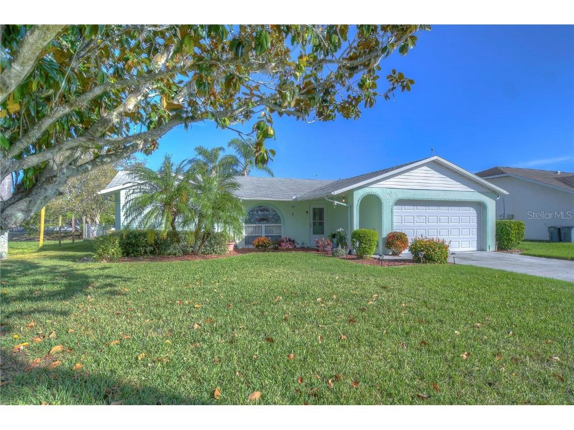 8713 Scrimshaw Drive New Port Richey FL 34653 W7859304 image1