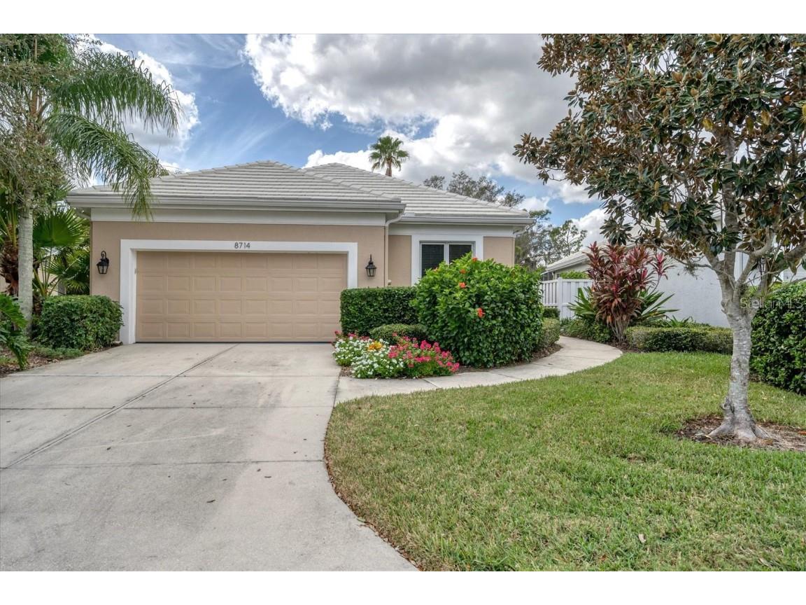 8714 52nd Drive E Bradenton FL 34211 A4587032 image1