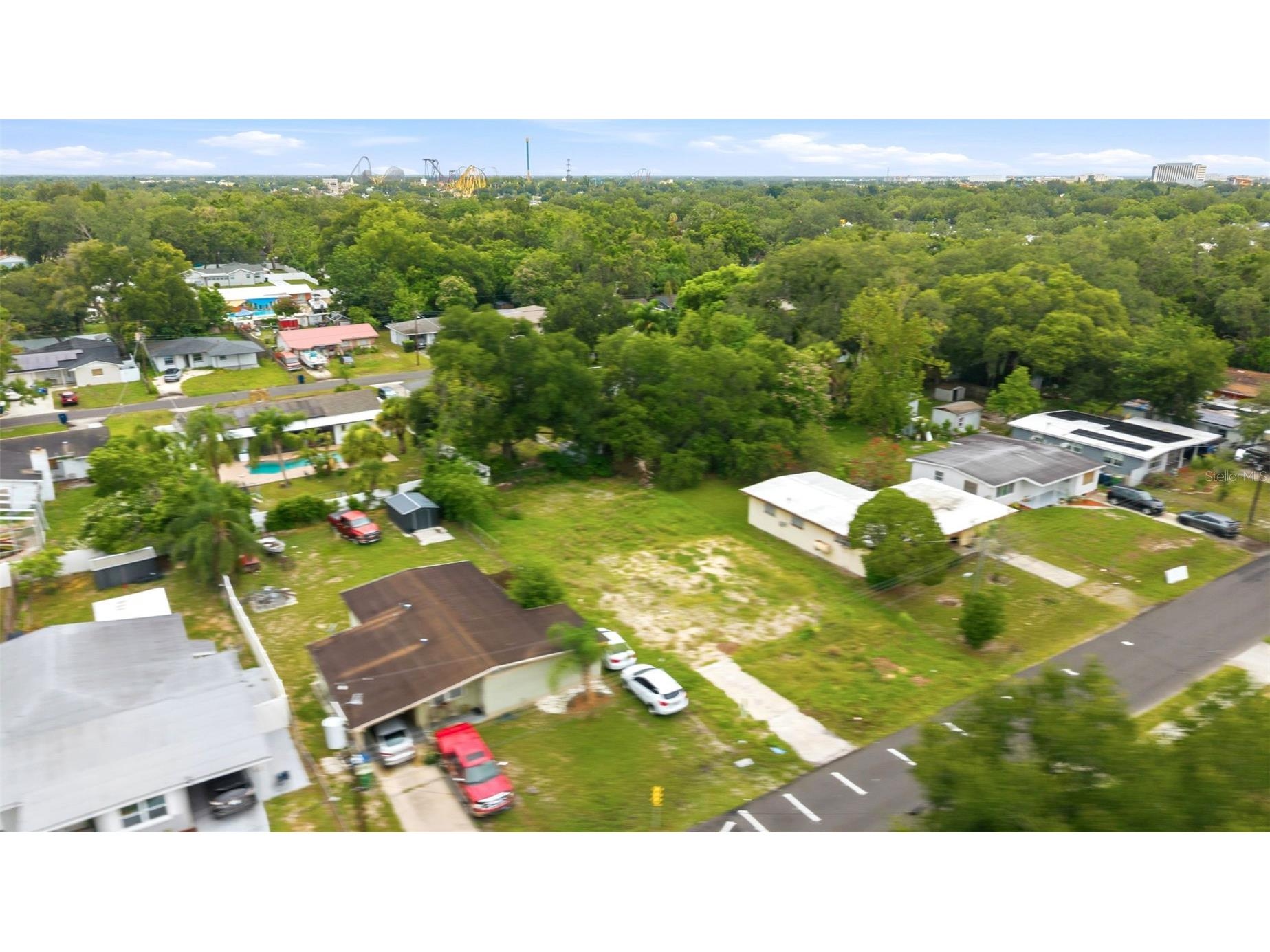 8714 N Hyaleah Road Tampa FL 33617 TB8525450 image14
