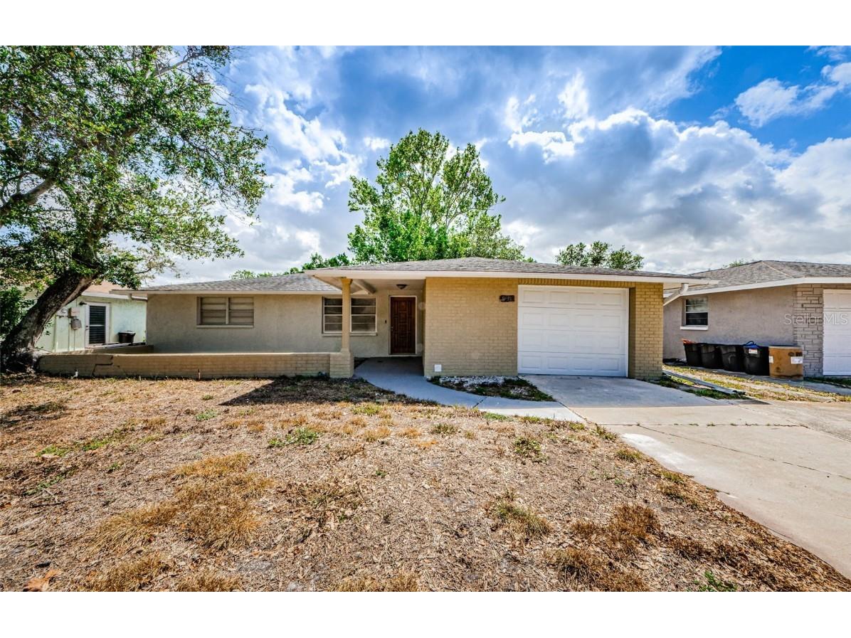 8714 Robilina Road Port Richey FL 34668 W7854070 image1