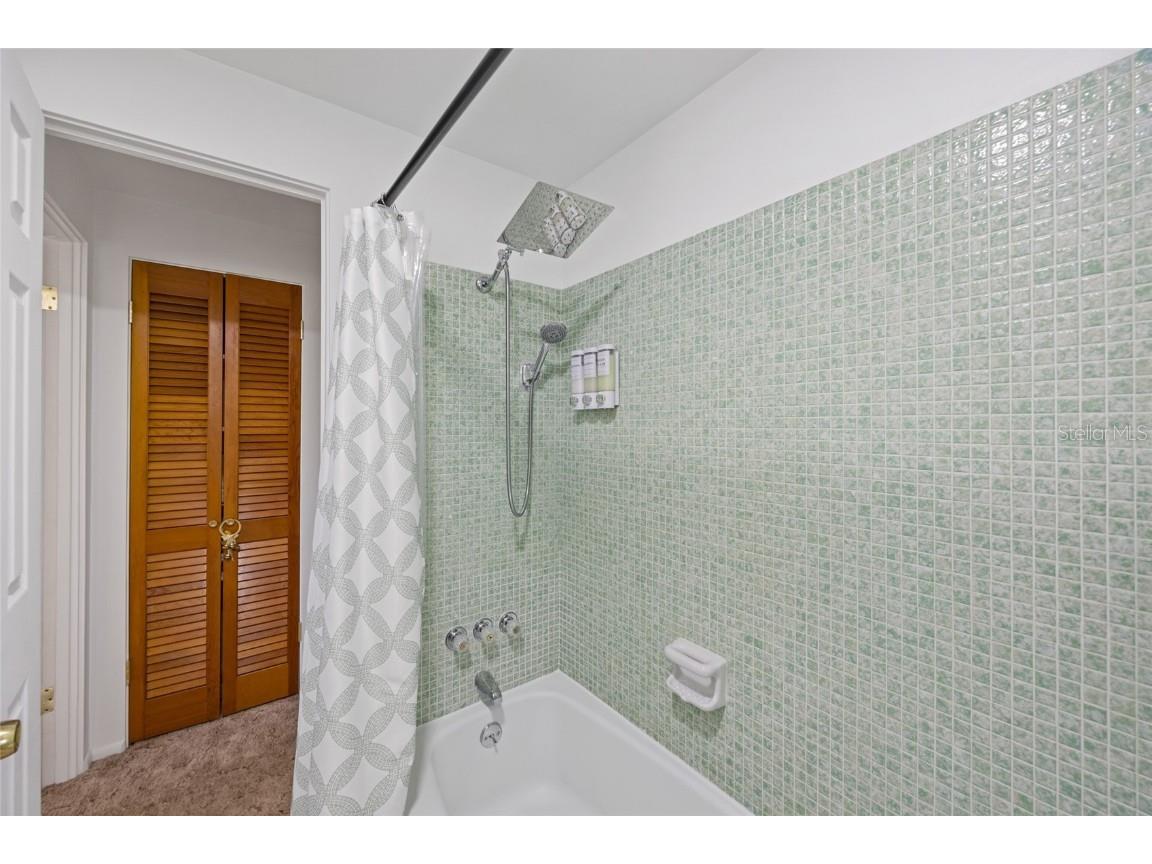 8714 W Lanway Drive Tampa FL 33637 TB8439236 image17