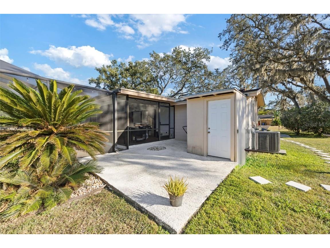 8714 W Lanway Drive Tampa FL 33637 TB8439236 image26