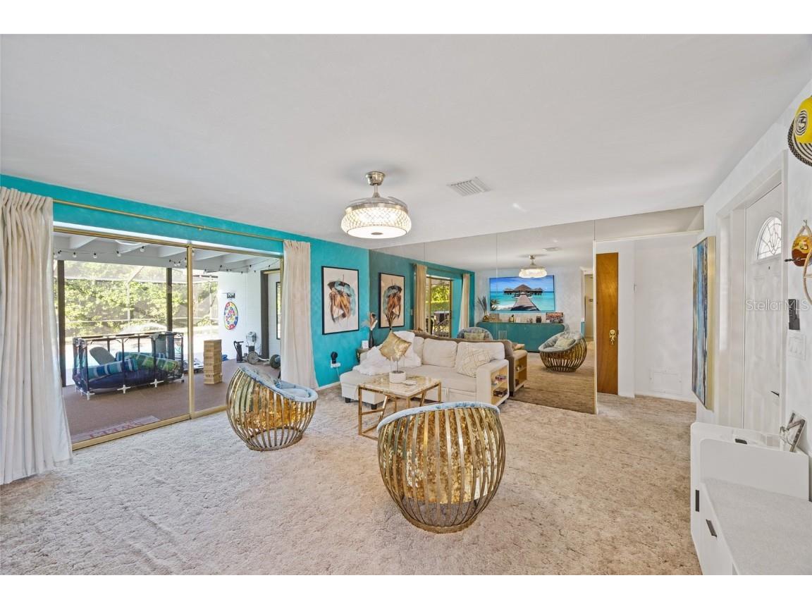 8714 W Lanway Drive Tampa FL 33637 TB8439236 image4