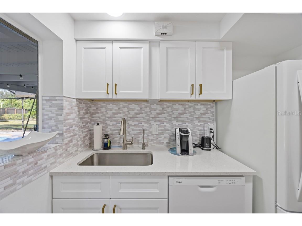 8714 W Lanway Drive Tampa FL 33637 TB8439236 image8