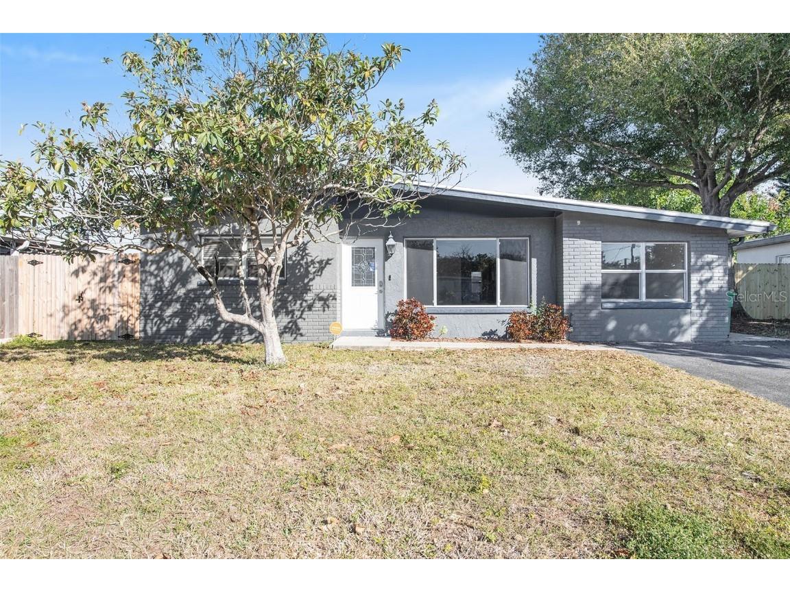 8715 93rd Avenue Seminole FL 33777 O5998350 image1