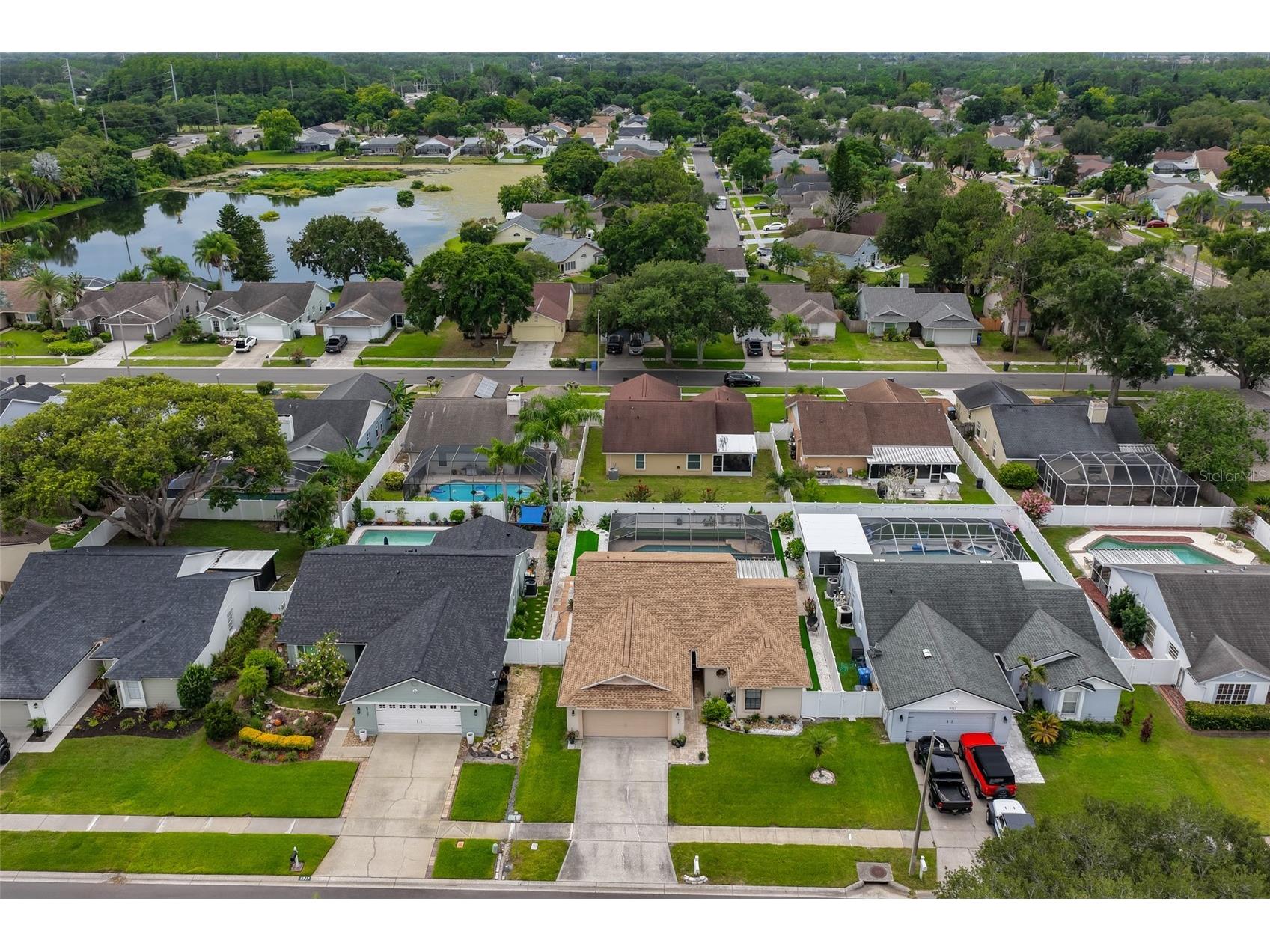 8715 Hampden Drive Tampa FL 33626 TB8518050 image44