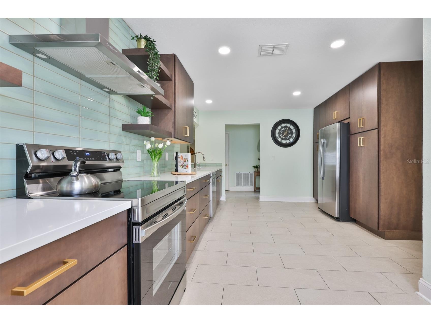 8715 Hampden Drive Tampa FL 33626 TB8518050 image9