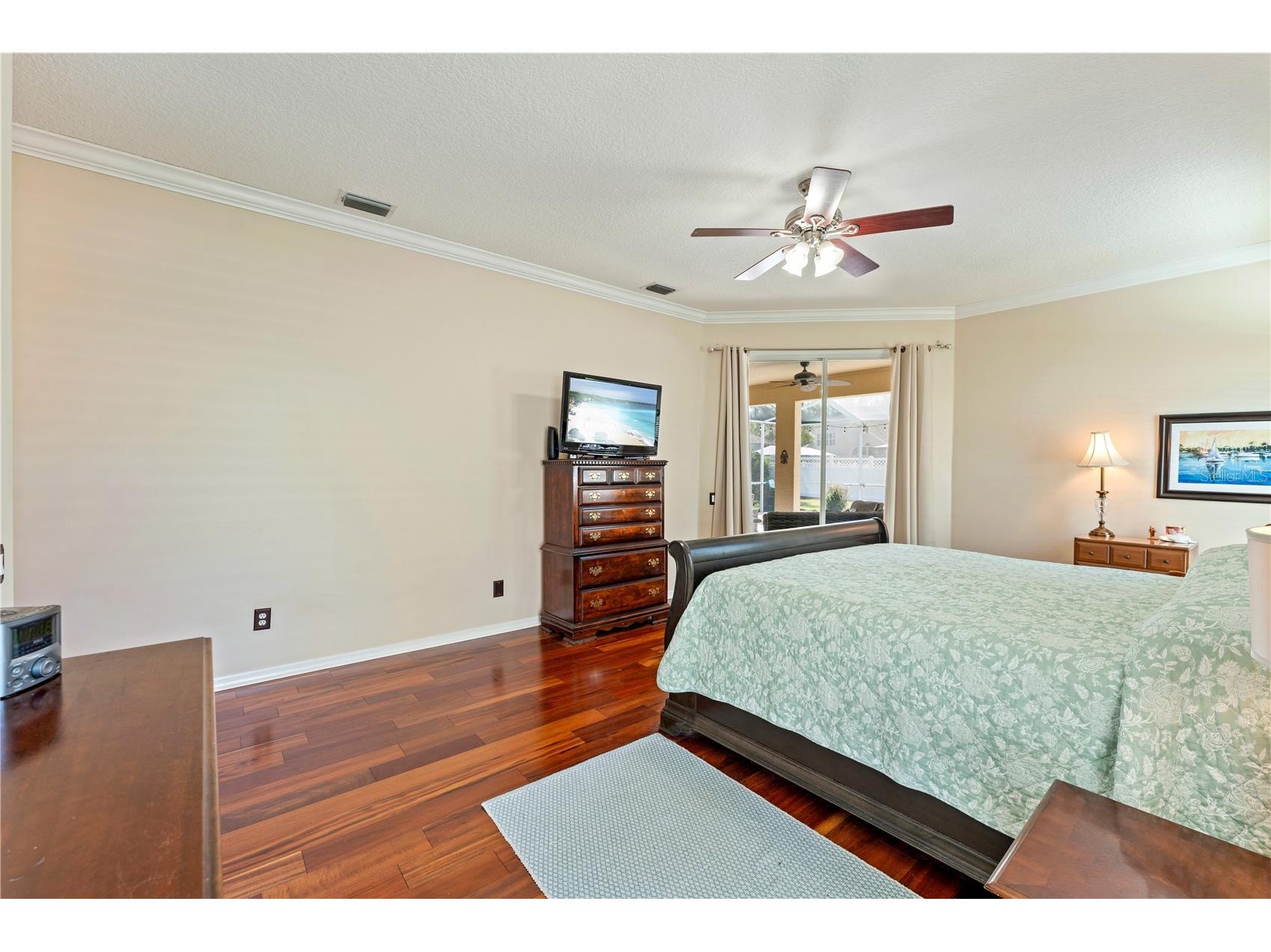 8715 Hidden Green Lane Tampa FL 33647 TB8497951 image28