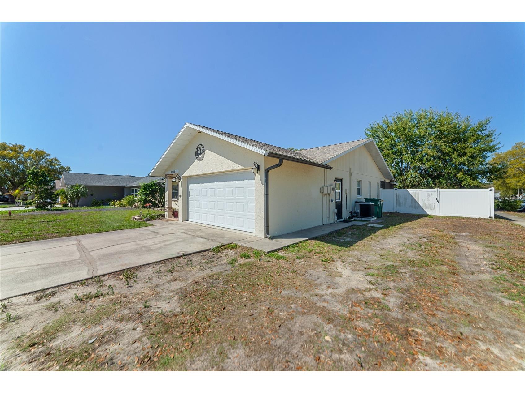 8715 Huntsman Lane Port Richey FL 34668 TB8487504 image4