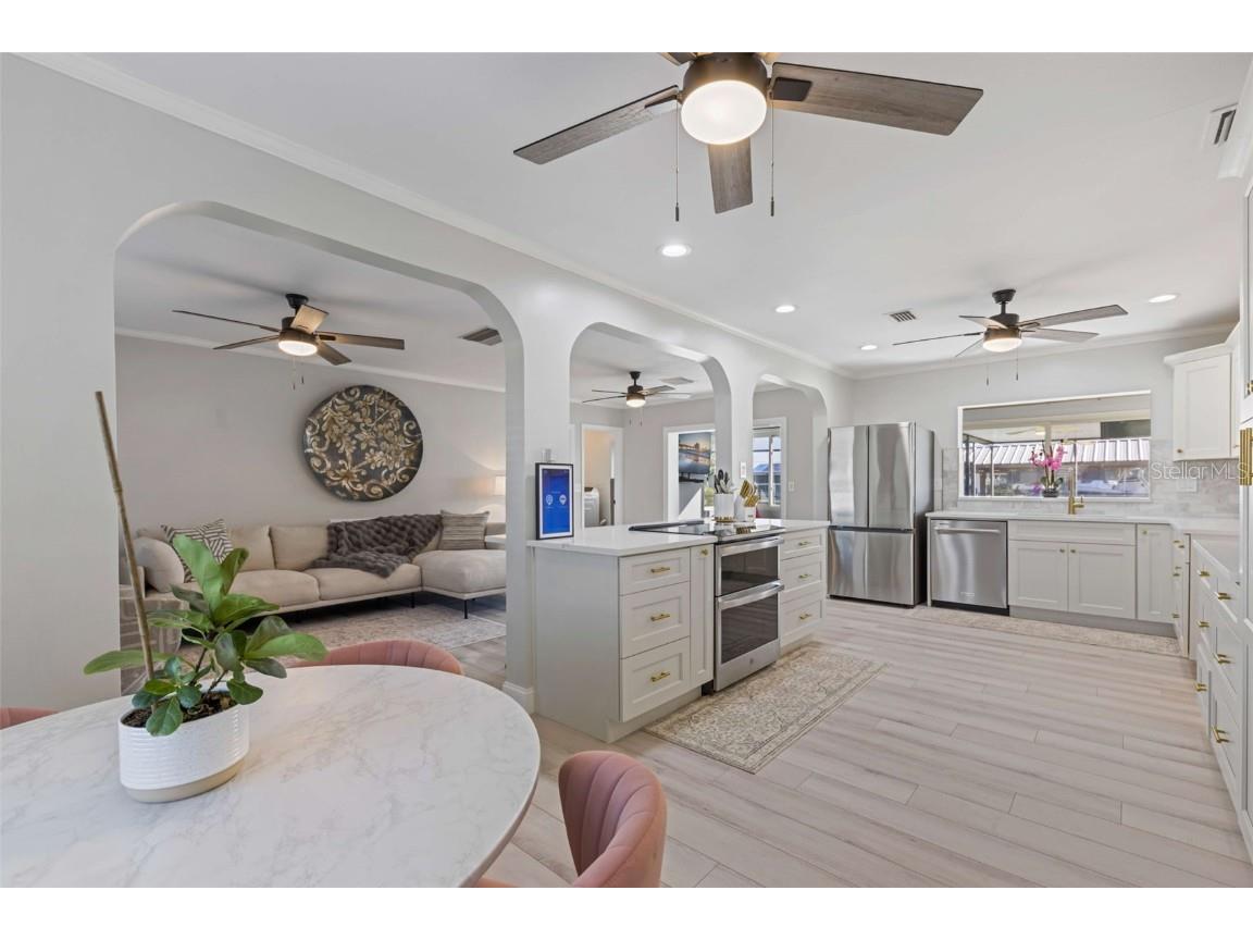 8716 Hickorywood Lane Tampa FL 33615 TB8337609 image1