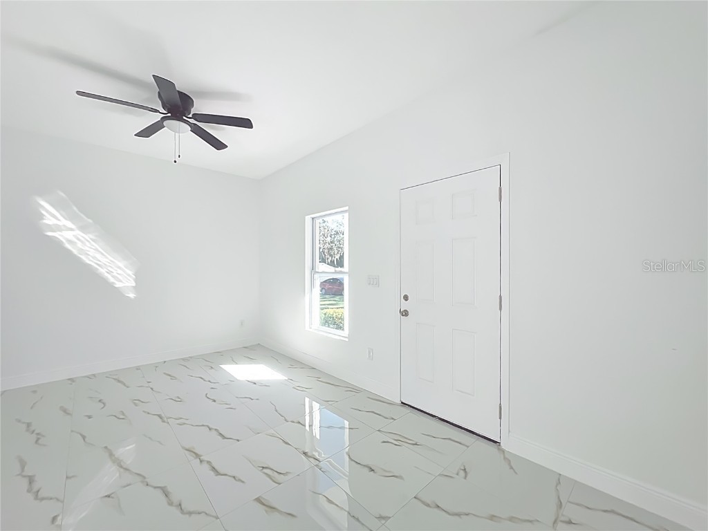 8716 N Lynn Avenue Tampa FL 33604 TB8436119 image11