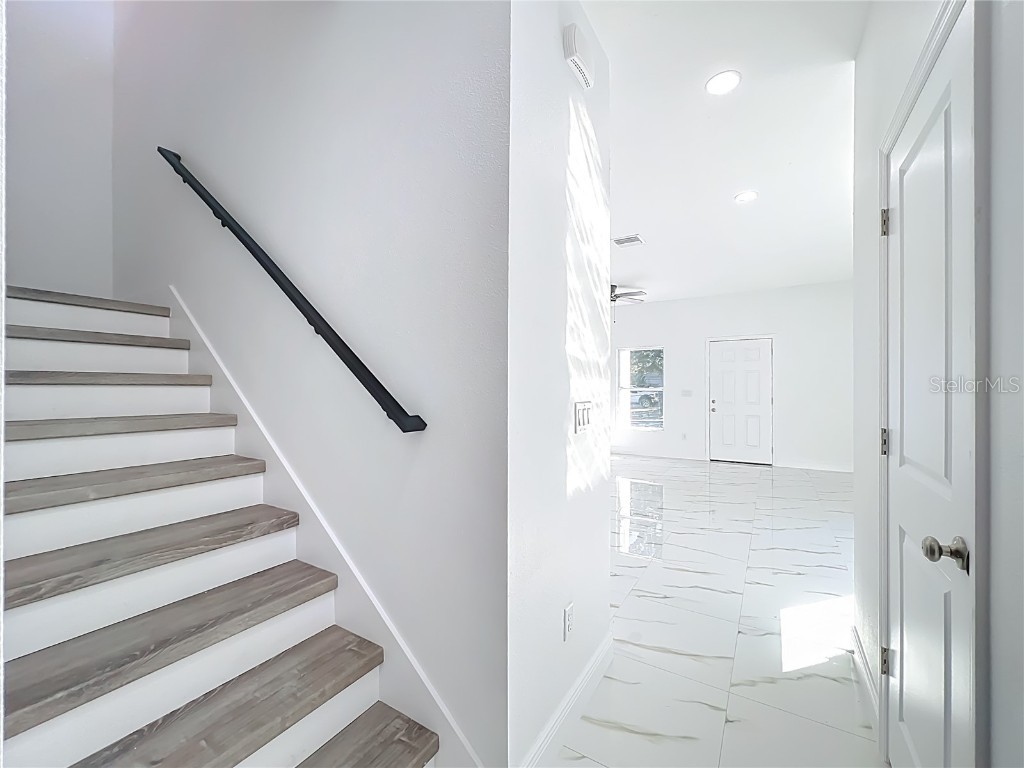 8716 N Lynn Avenue Tampa FL 33604 TB8436119 image18