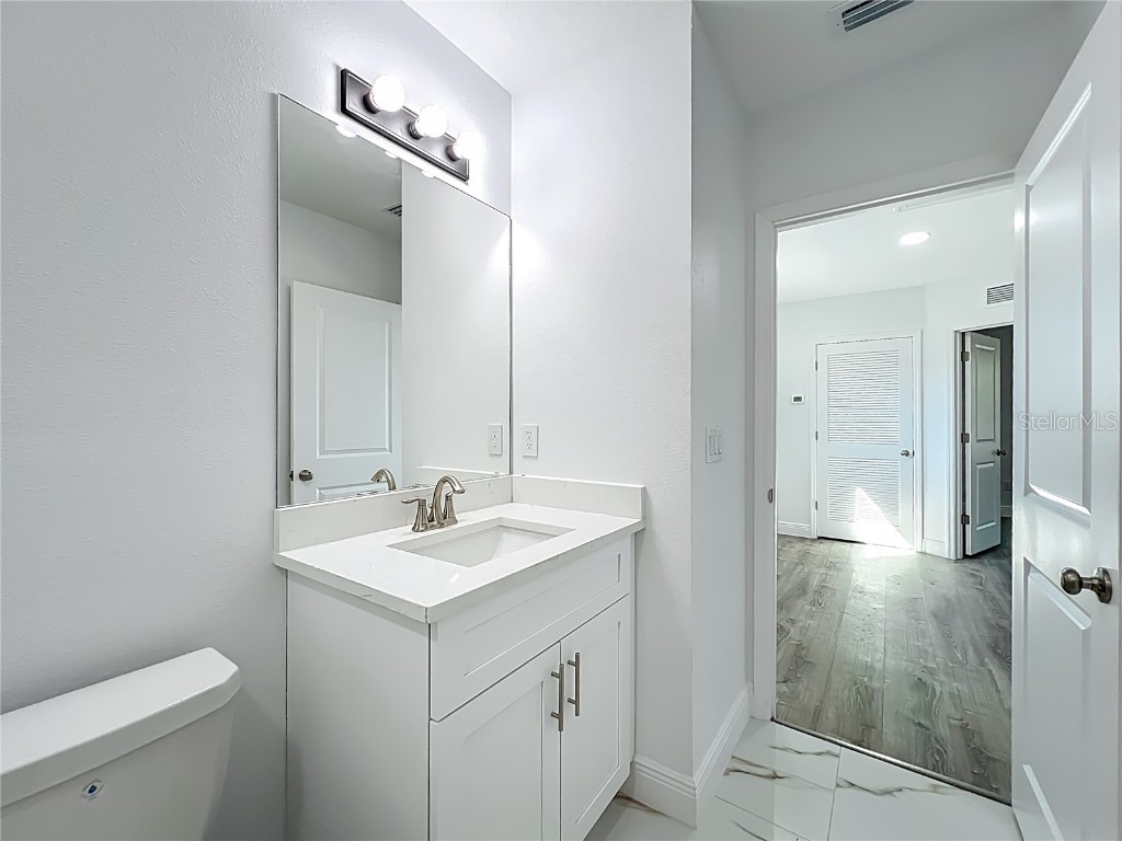 8716 N Lynn Avenue Tampa FL 33604 TB8436119 image21