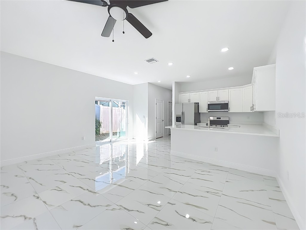 8716 N Lynn Avenue Tampa FL 33604 TB8436119 image8