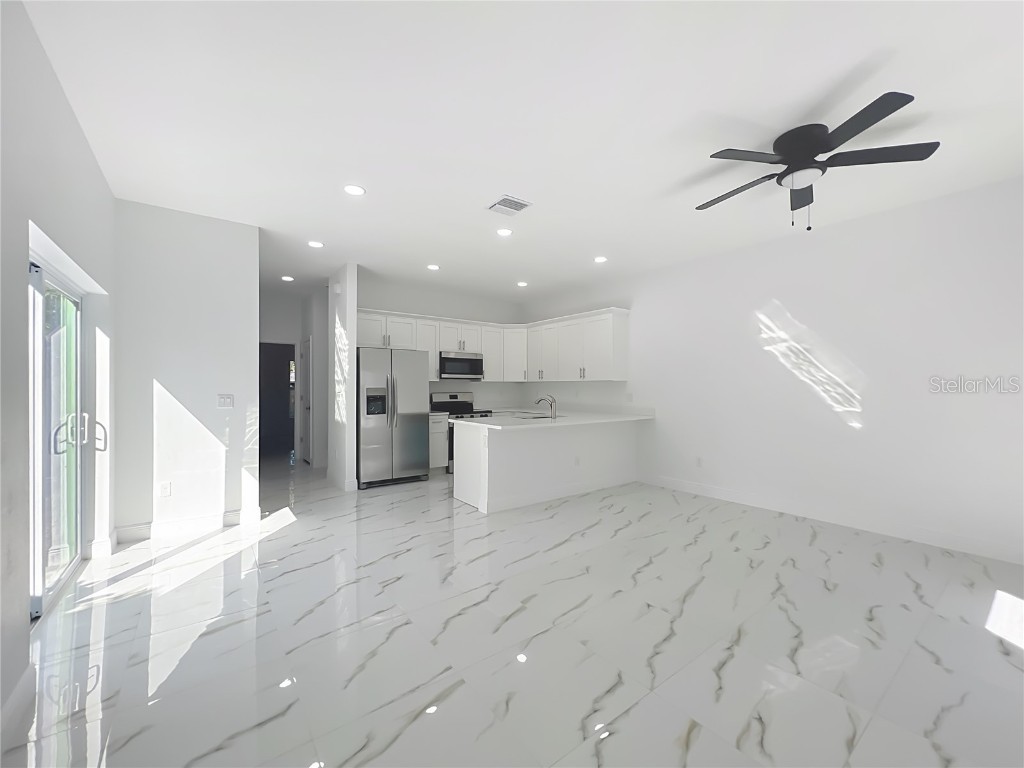 8716 N Lynn Avenue Tampa FL 33604 TB8436119 image9