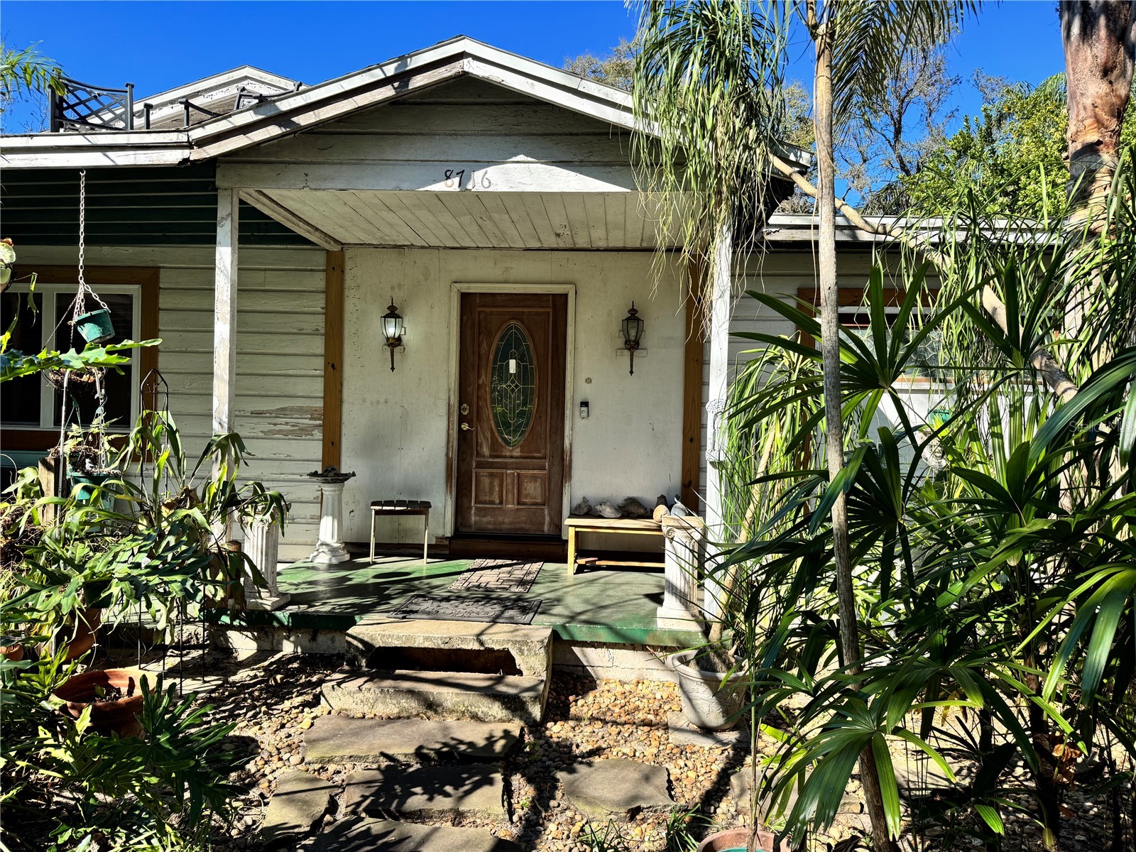 8716 N Temple Avenue Tampa FL 33617 TB8479492 image5