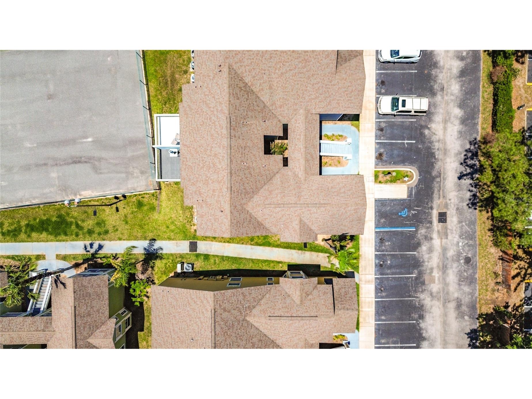 8716 Rain Forest Place #A Kissimmee FL 34747 V4949045 image11