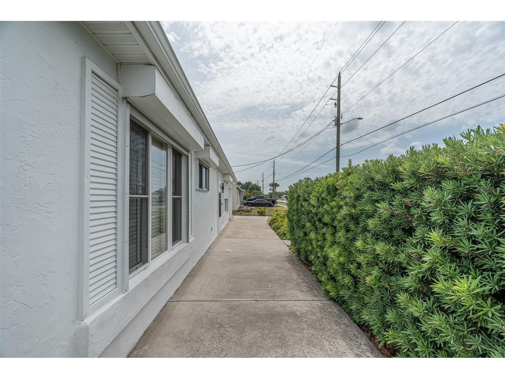 8716 Trionfo Avenue North Port FL 34287 A4693414 image32