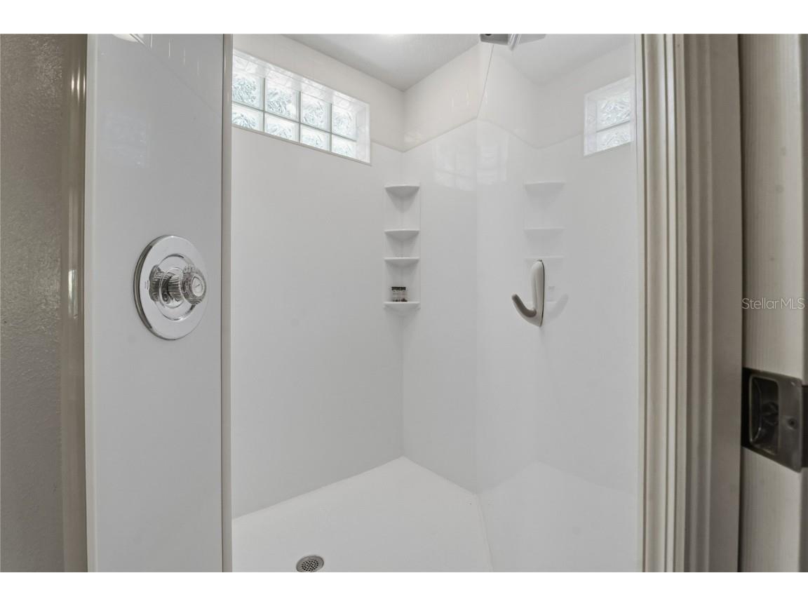 8717 54th Avenue E #NA Bradenton FL 34211 A4677266 image19