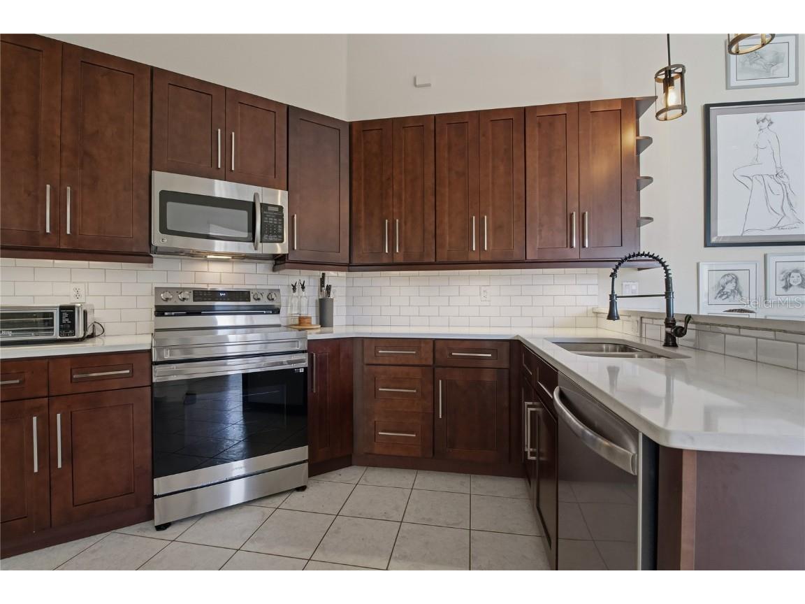 8717 54th Avenue E #NA Bradenton FL 34211 A4677266 image34