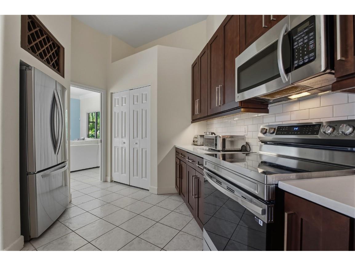 8717 54th Avenue E #NA Bradenton FL 34211 A4677266 image35