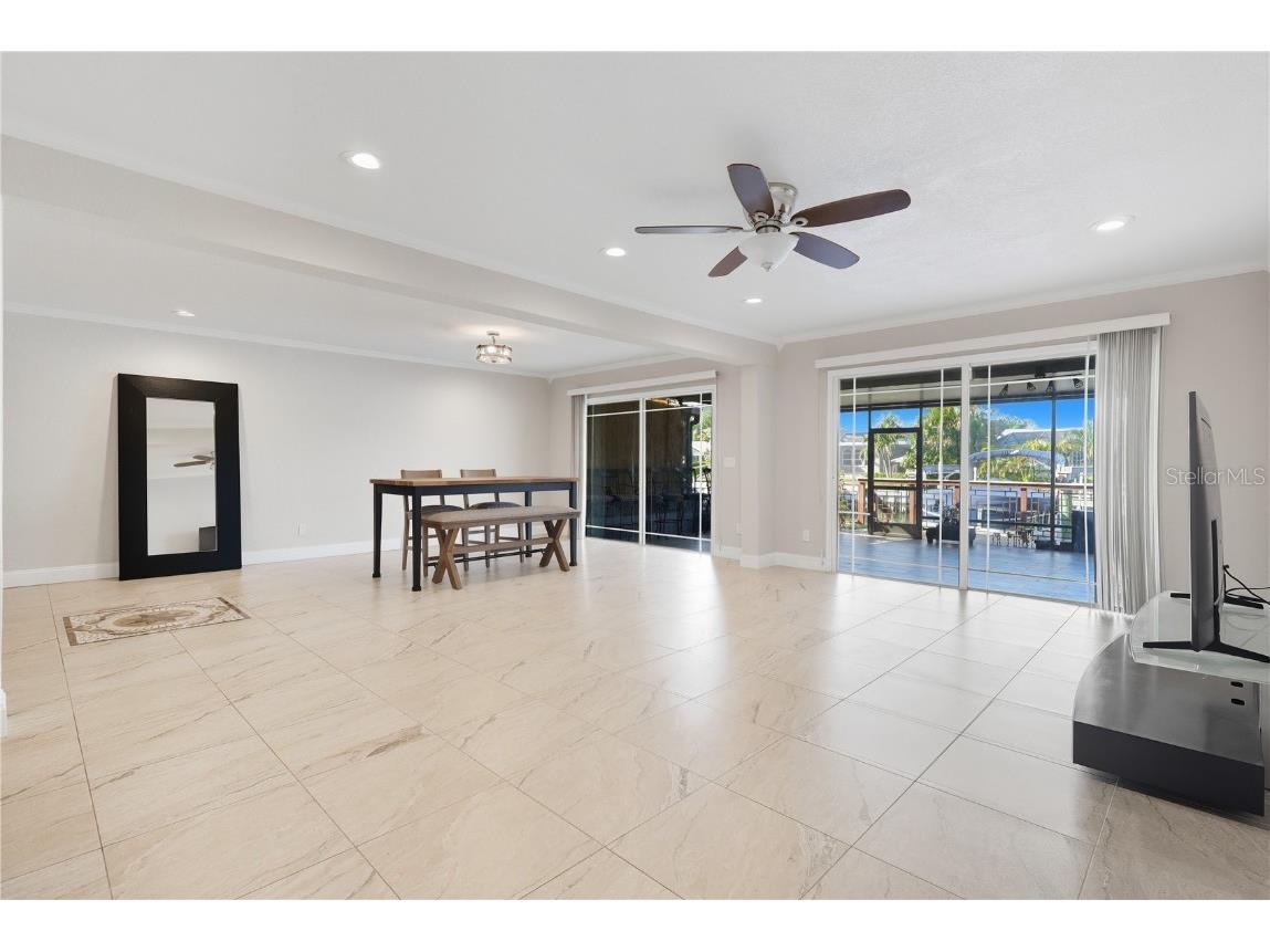 8717 Bay Pointe Drive Tampa FL 33615 - TAMPA BAY TB8433686 image5