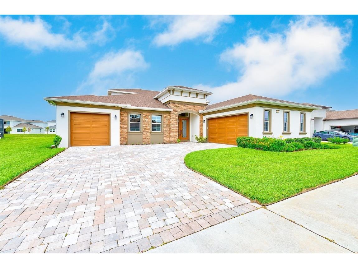 8717 Sanders Tree Loop Wesley Chapel FL 33545 TB8403191 image1