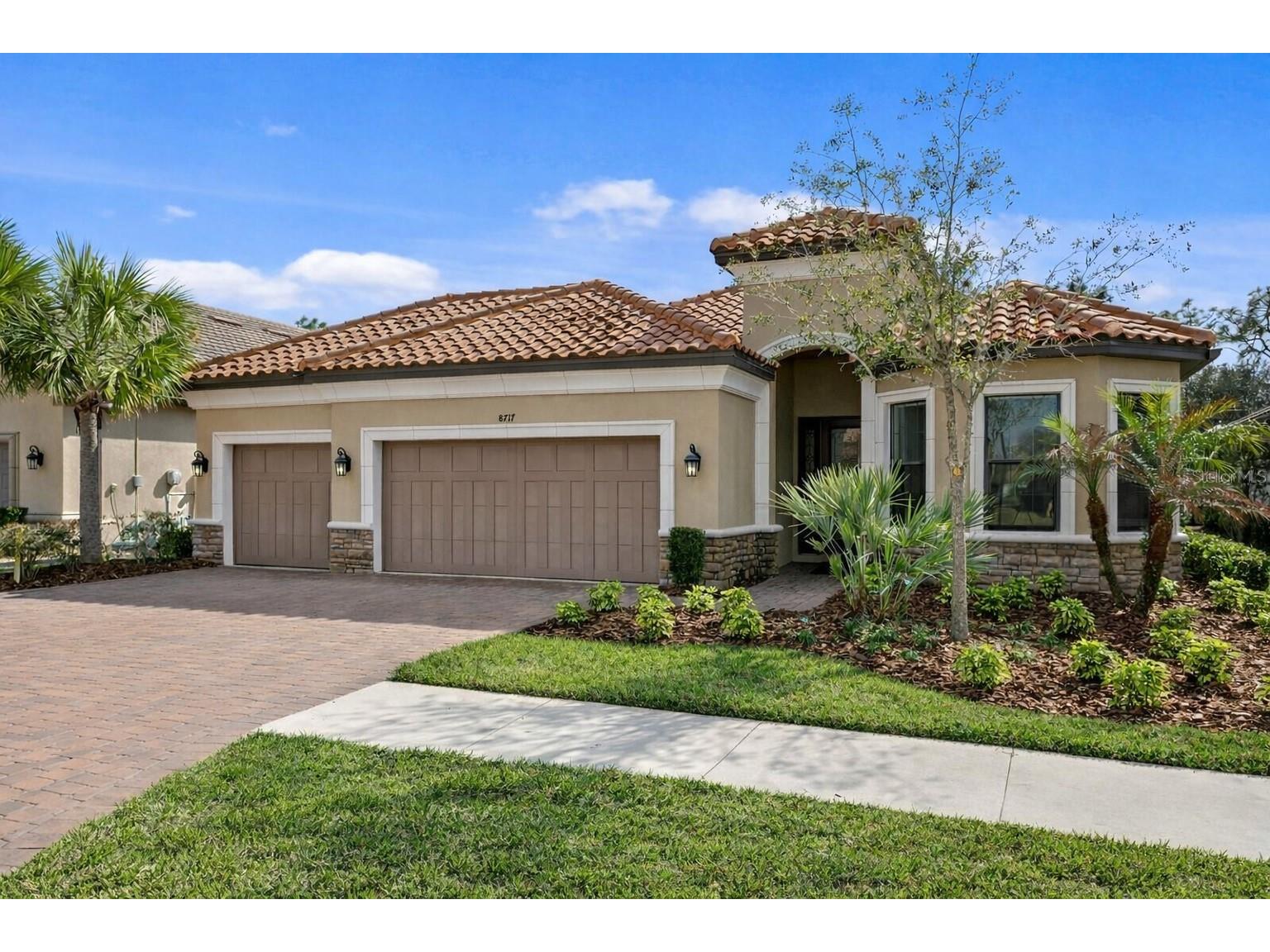 8717 Sorano Villa Drive Tampa FL 33647 TB8476960 image1