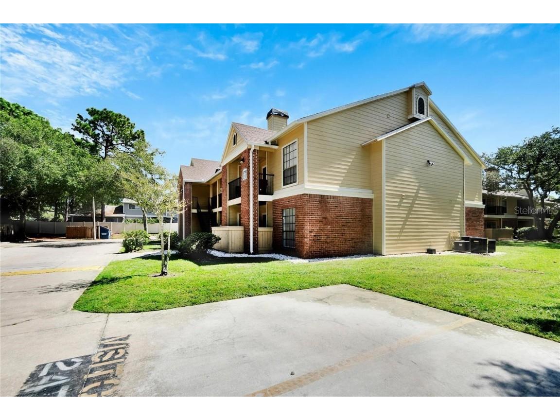 8718 Mallard Reserve Drive #101 Tampa FL 33614 TB8454020 image3