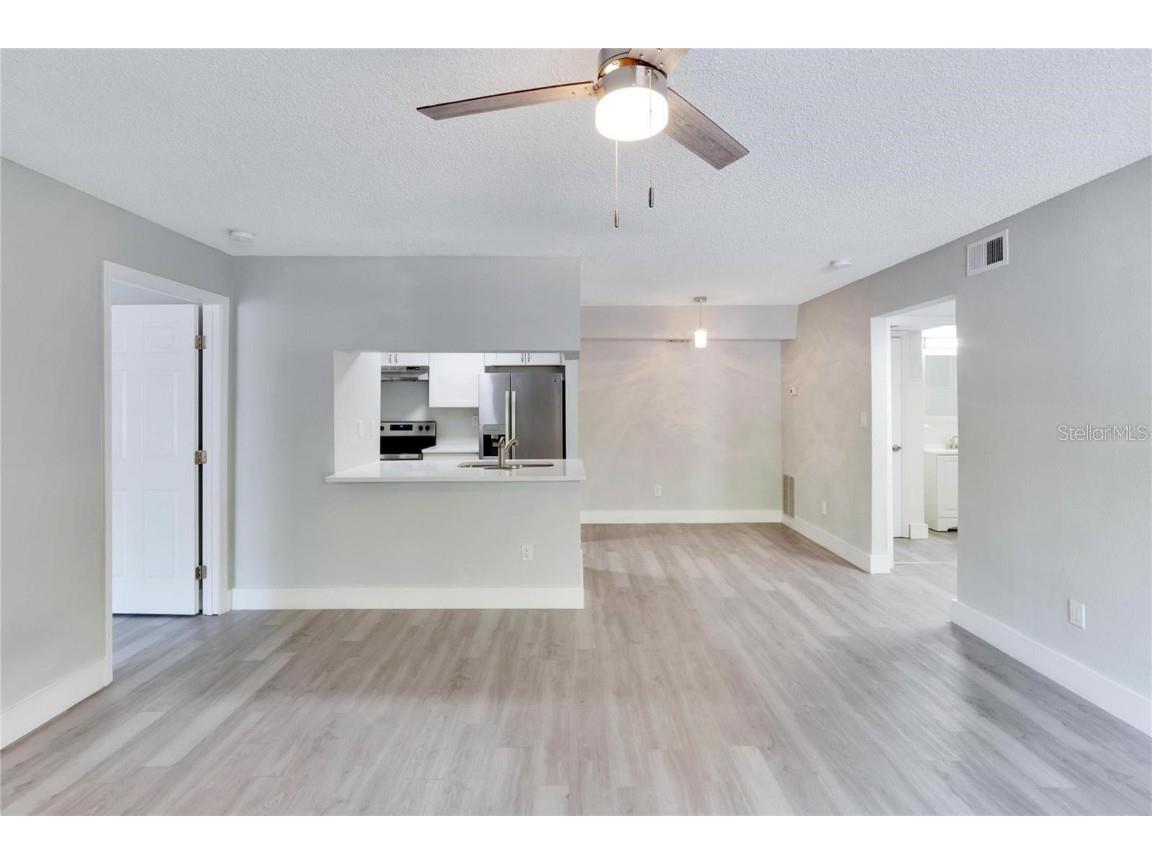 8718 Mallard Reserve Drive #101 Tampa FL 33614 TB8454020 image4