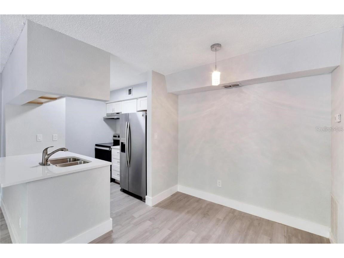 8718 Mallard Reserve Drive #101 Tampa FL 33614 TB8454020 image7