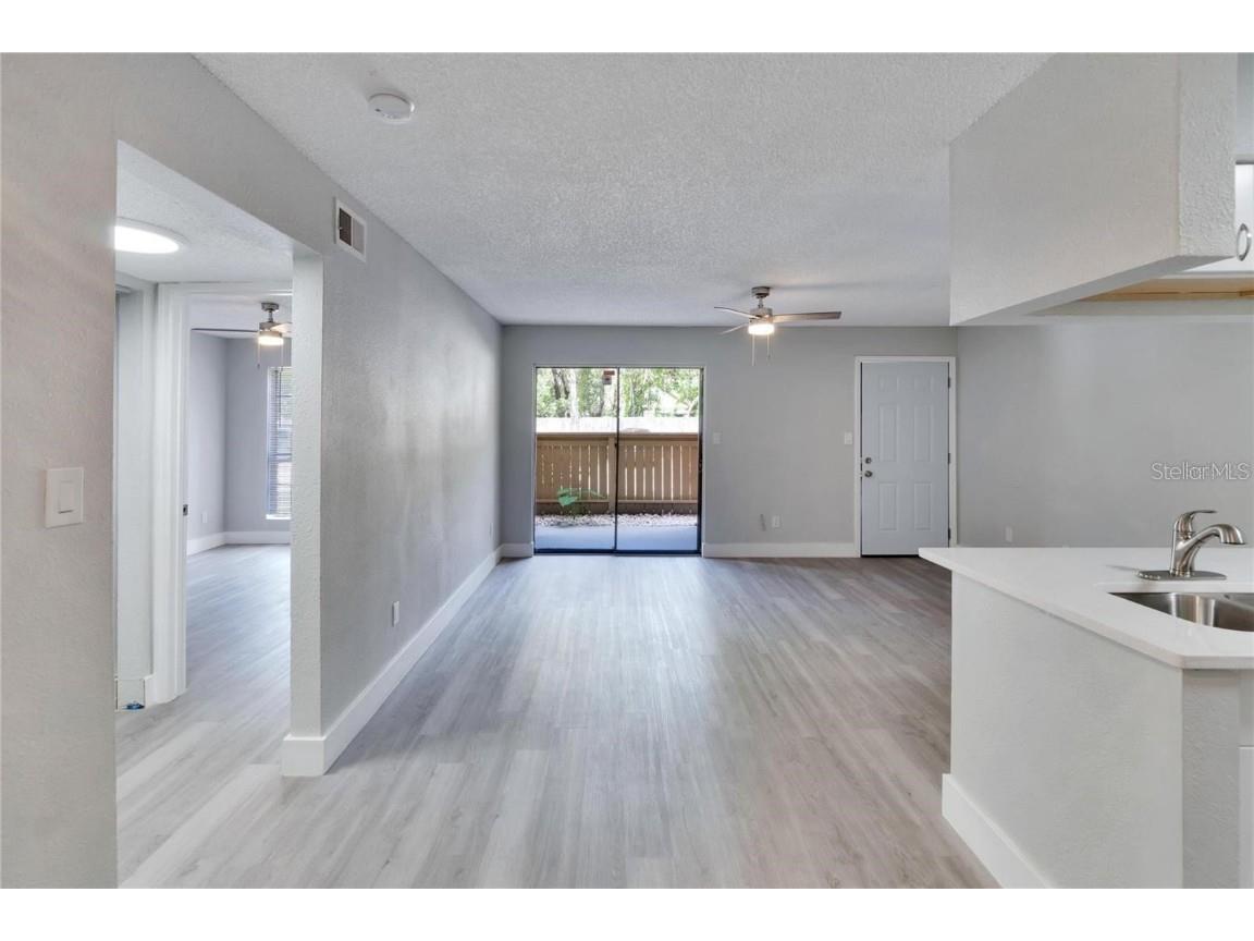 8718 Mallard Reserve Drive #101 Tampa FL 33614 TB8454020 image9