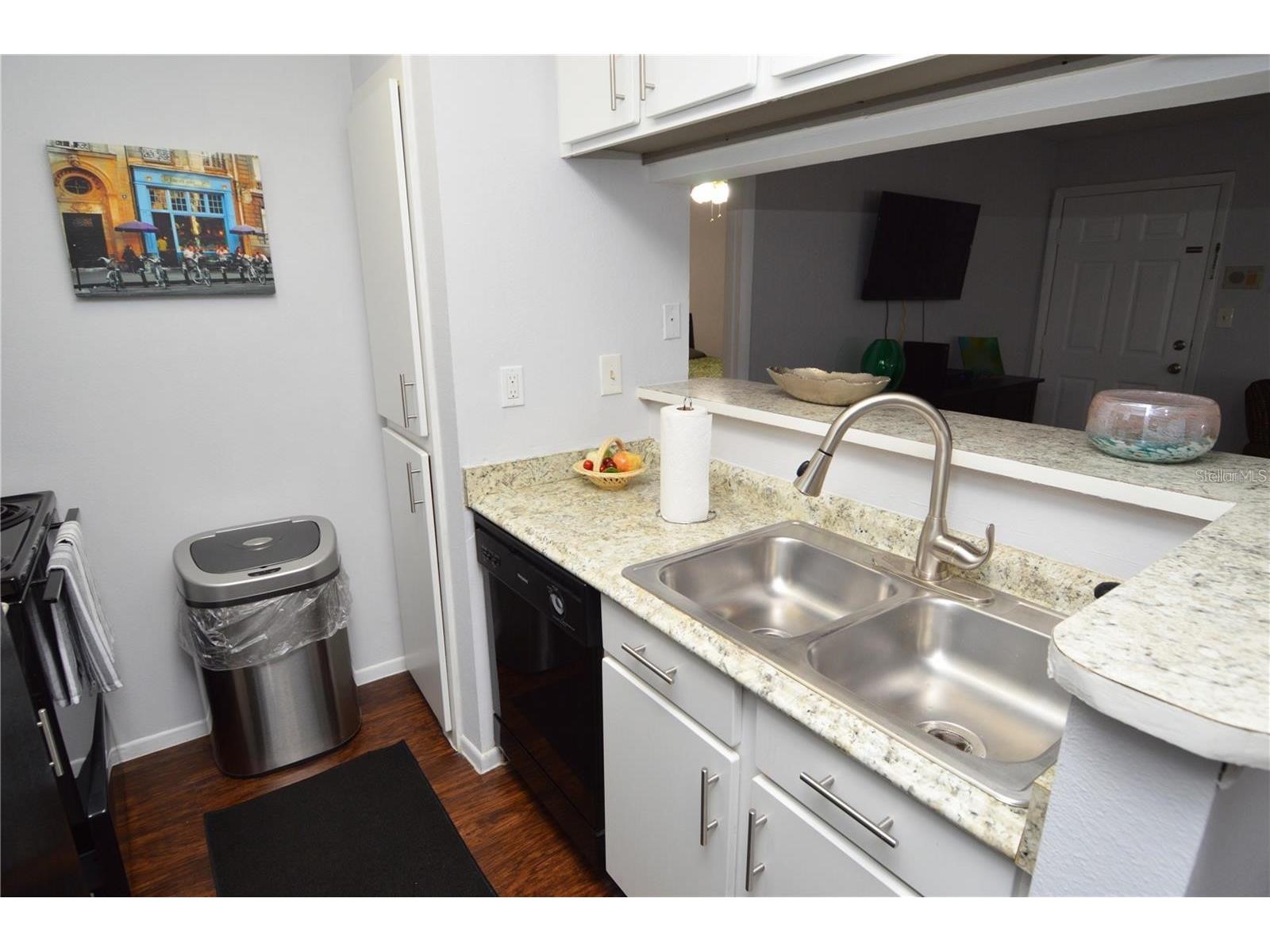 8718 Mallard Reserve Drive #104 Tampa FL 33614 TB8463531 image7