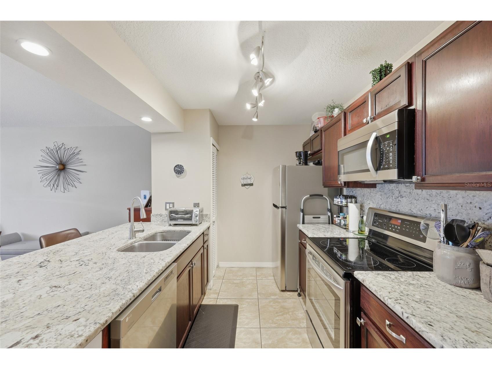 8718 Rain Forest Place #C Kissimmee FL 34747 O6351262 image15