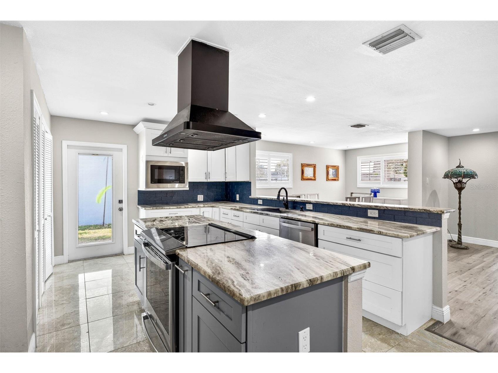 8718 Tahiti Lane Tampa FL 33615 TB8469298 image12