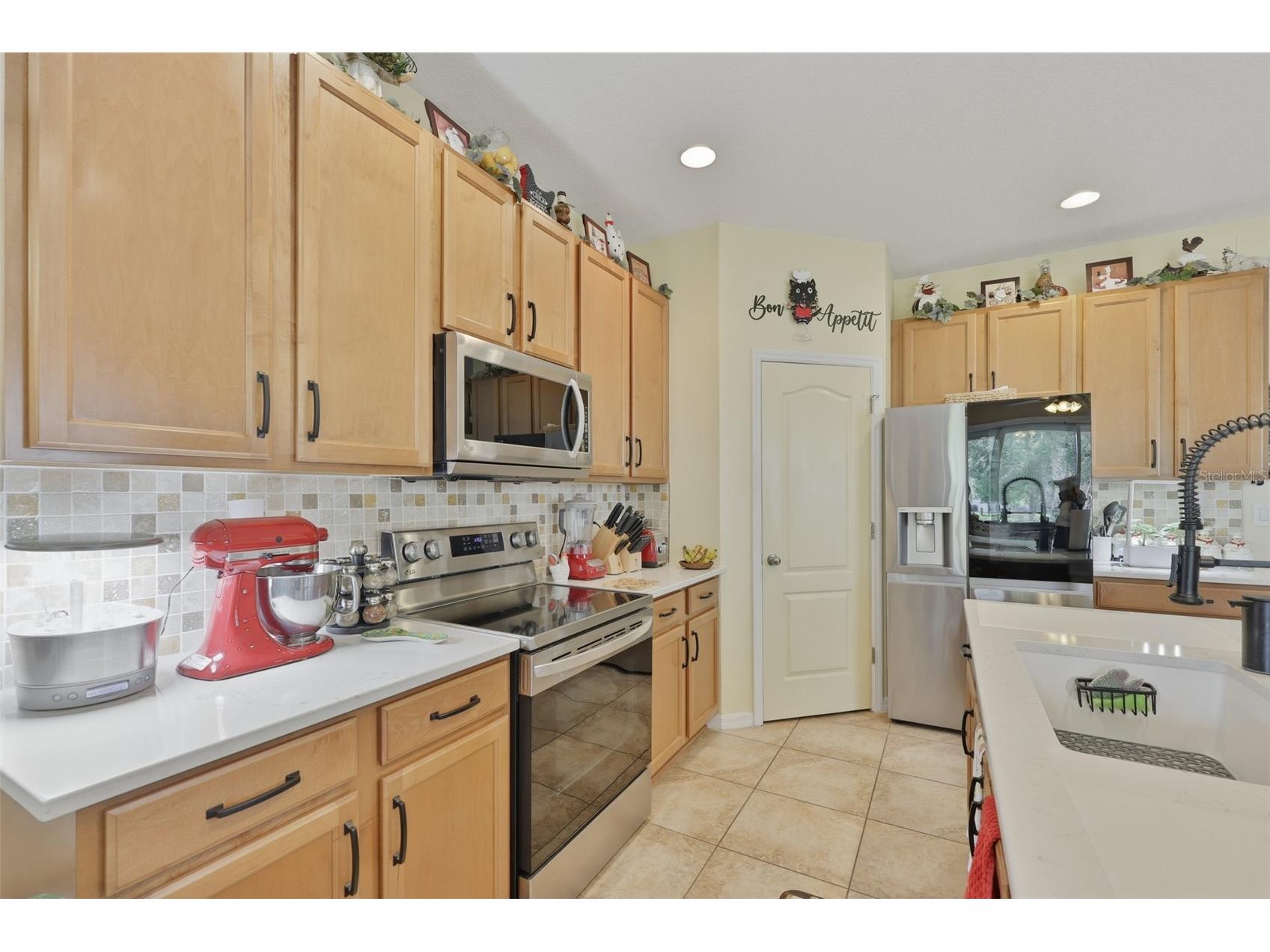 8718 Turnstone Haven Place Tampa FL 33619 TB8529574 image10
