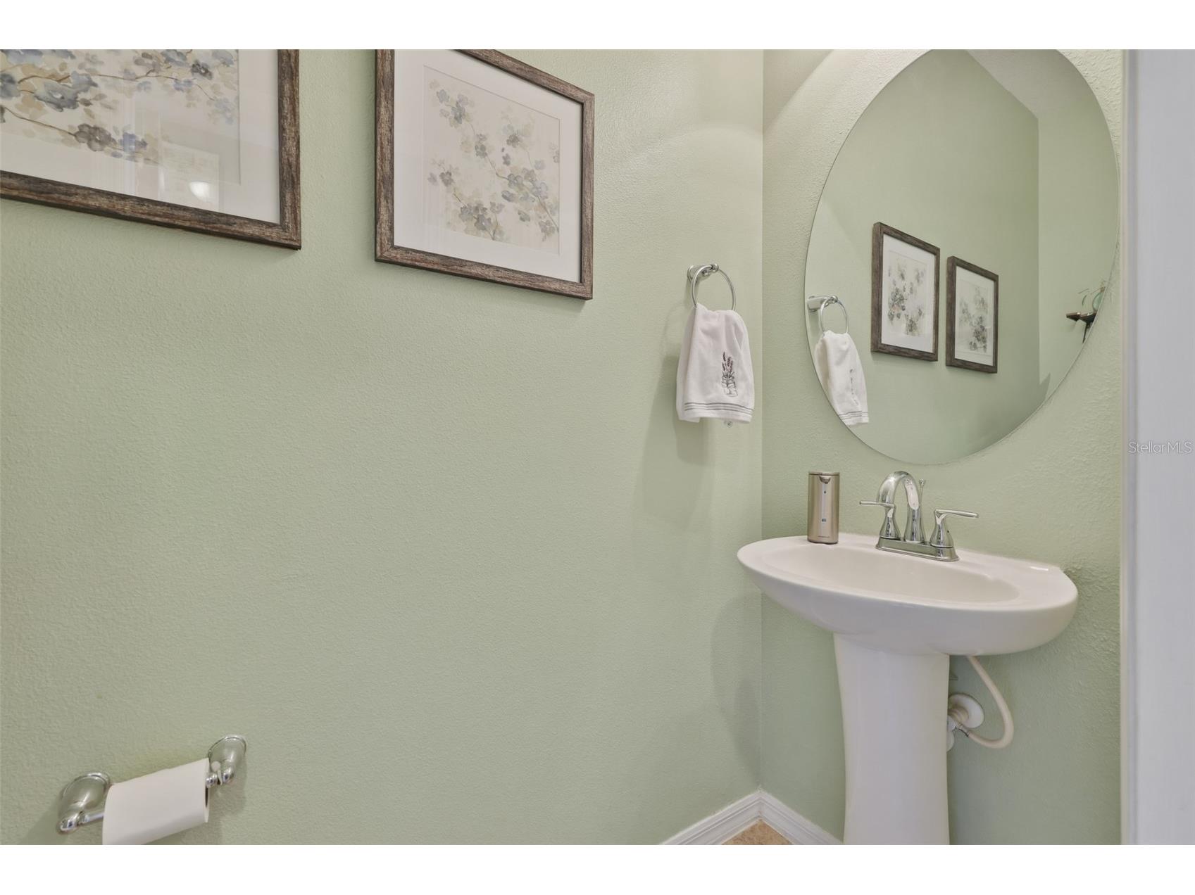 8718 Turnstone Haven Place Tampa FL 33619 TB8529574 image13