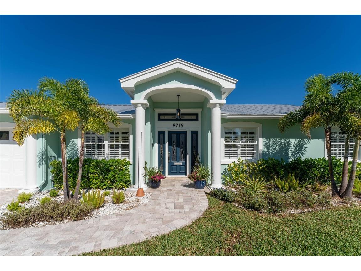 8719 Palisades Drive Tampa FL 33615 TB8322920 image1