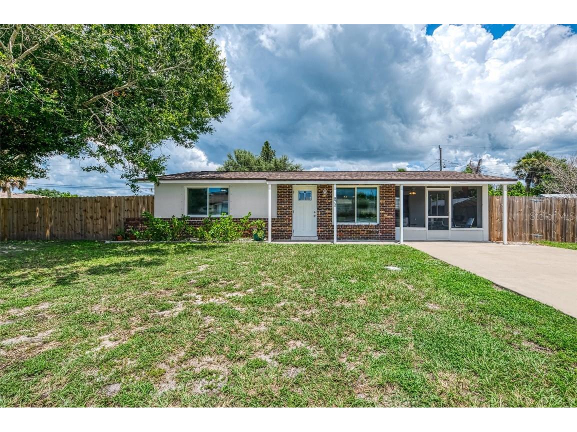 872 E 3rd Street Englewood FL 34223 A4662738 image1