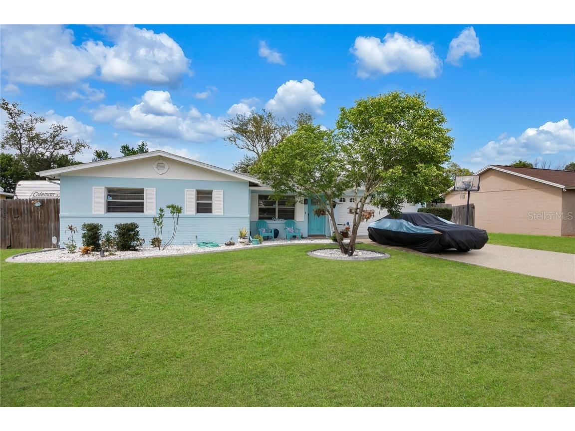 872 Fruitland Drive Deltona FL 32725 V4936169 image1