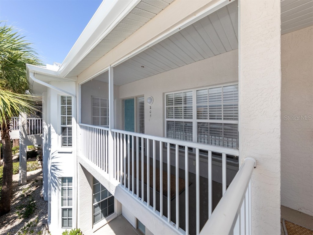 872 Saranac Lake Drive #205 Venice FL 34292 N6128547 image1
