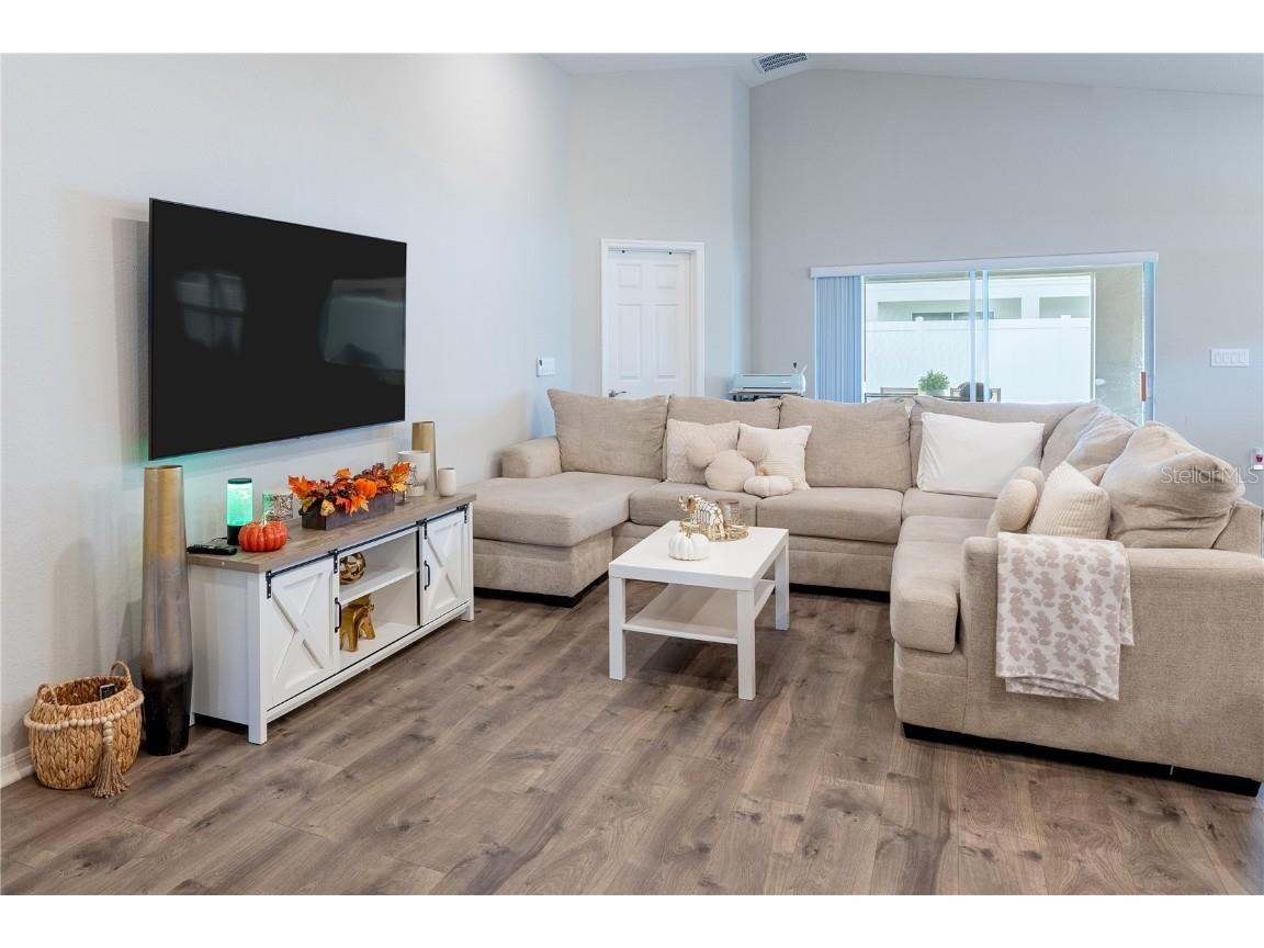 872 Sydney Street Davenport FL 33837 S5136808 image3