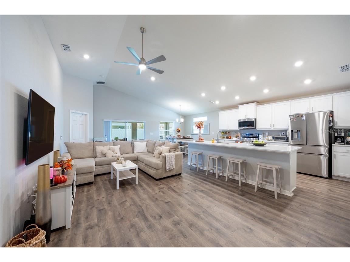 872 Sydney Street Davenport FL 33837 S5136808 image4