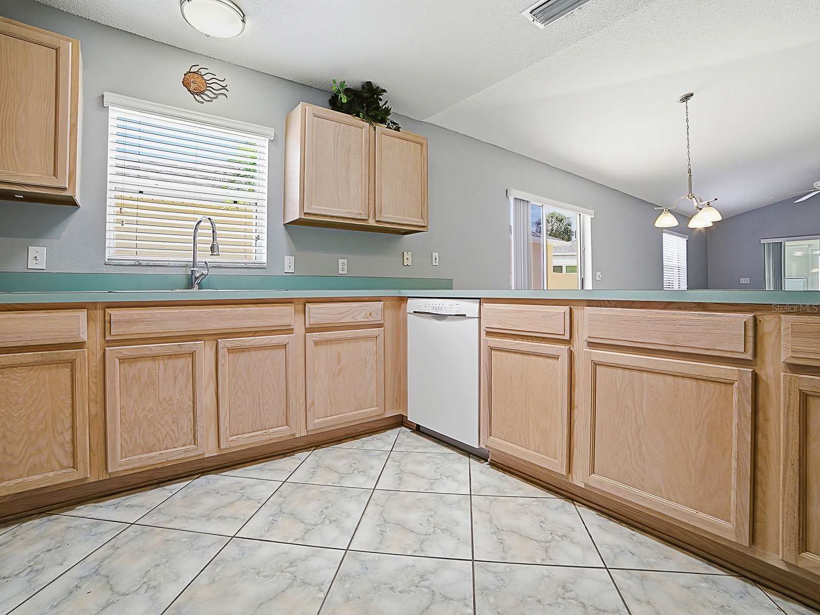 872 Winchester Court The Villages FL 32162 G5112518 image3